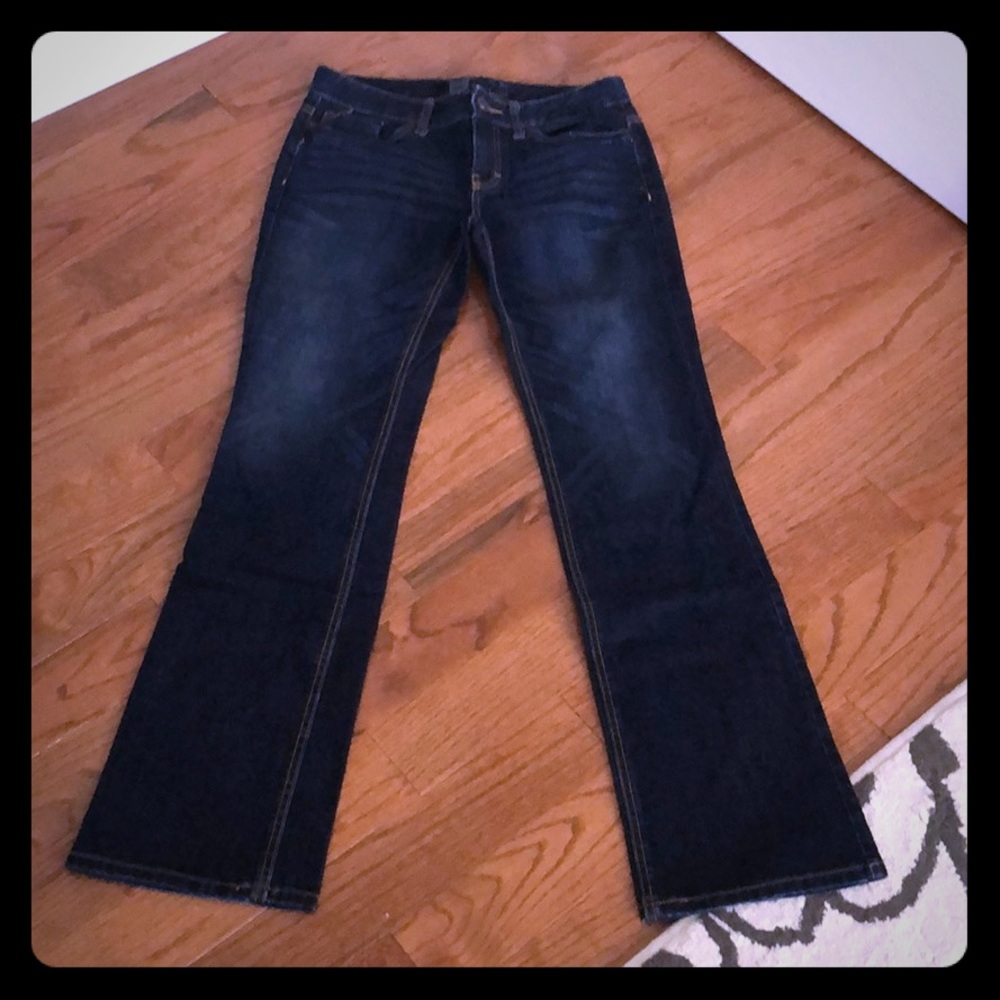 NWOT Mossimo boot cut curvy fit jeans size 4